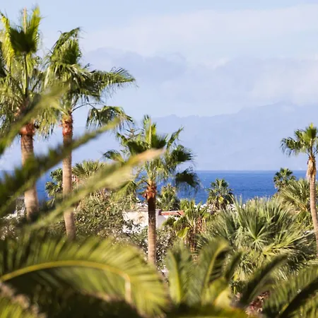 Friendly Place To Be * 플라야데라스아메리카스